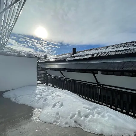 Apartament En Casa - Sn - Macael *